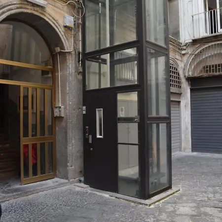 La Casa Di Anna Νάπολη